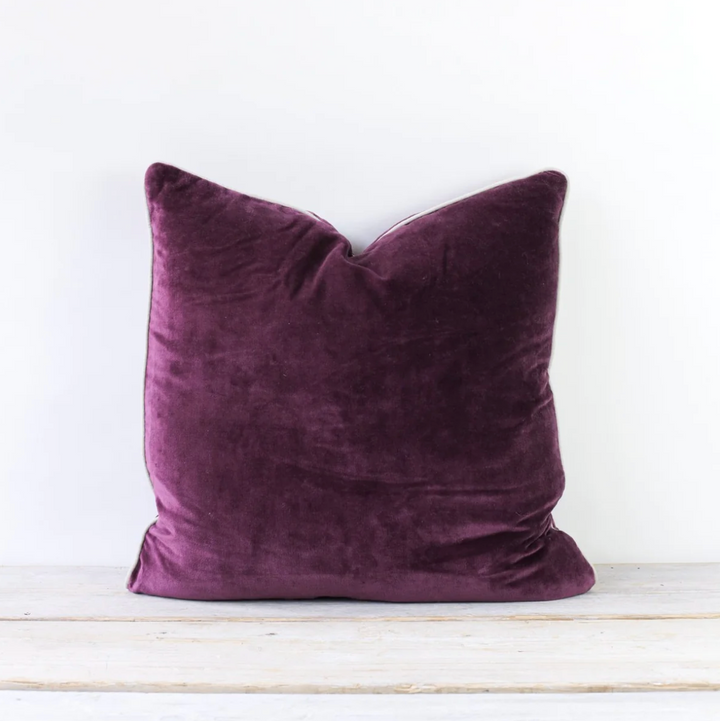Also Home - Unari Velvet Cushion - Berry