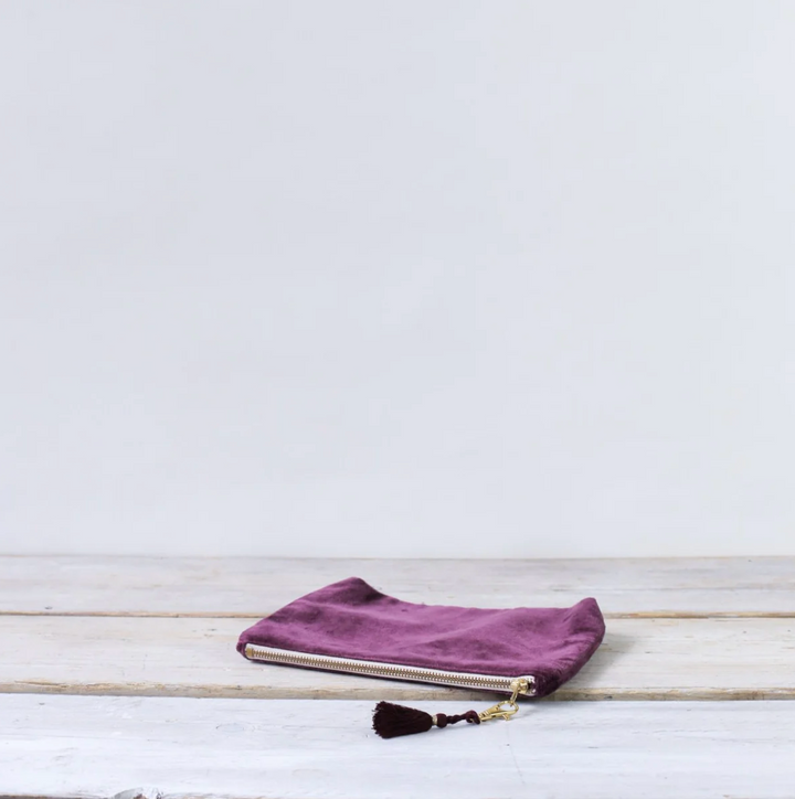 Also Home - Lulea Velvet Pouch - Berry