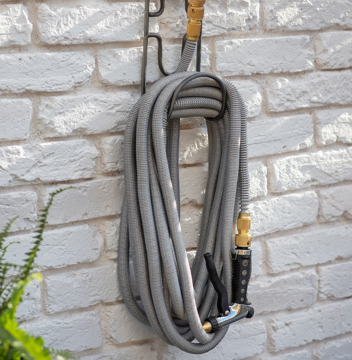 30m Hose Pipe & Adjustable Spray Gun - Grey