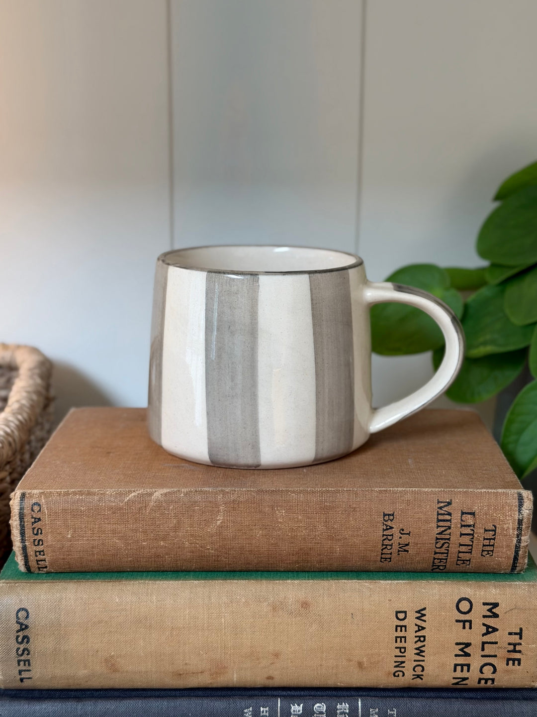 Washed Striped Koko Mug in Grey