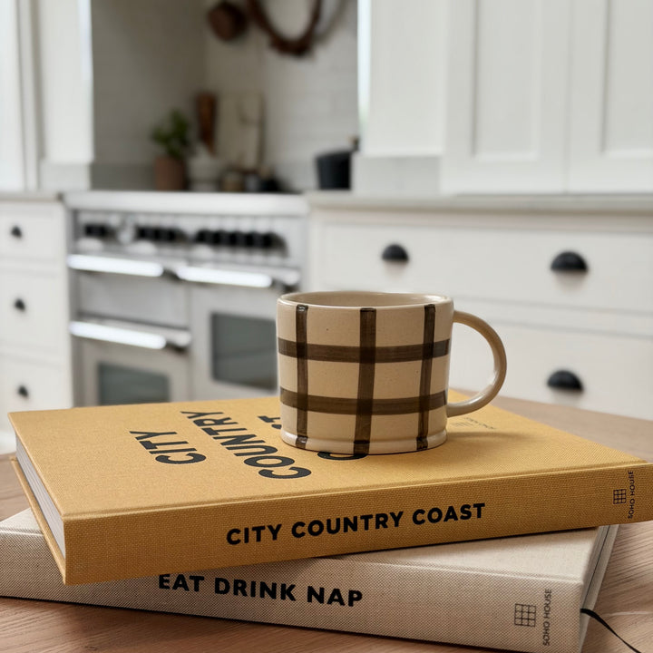 Gingham Check Mug in Pebble Grey