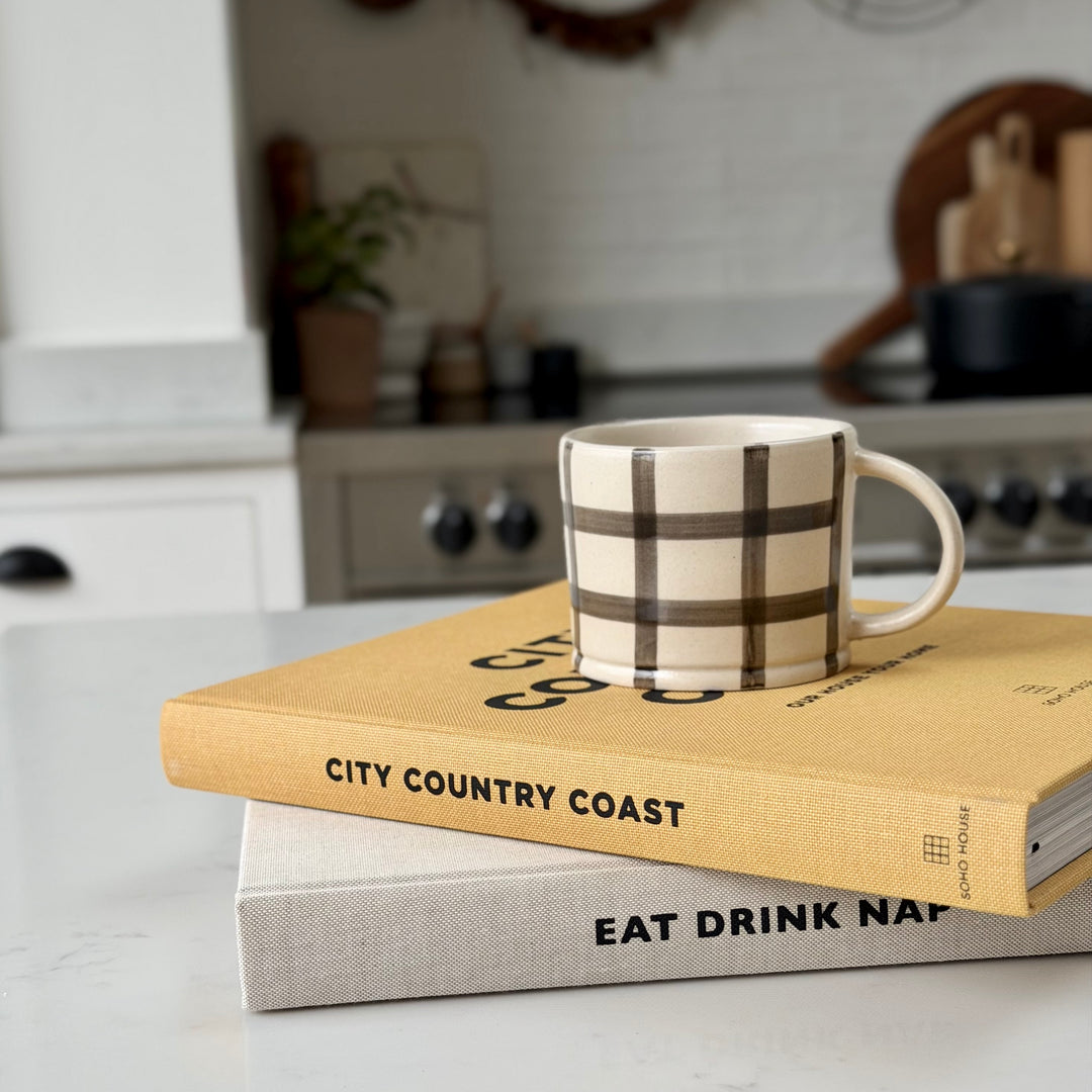 Gingham Check Mug in Pebble Grey