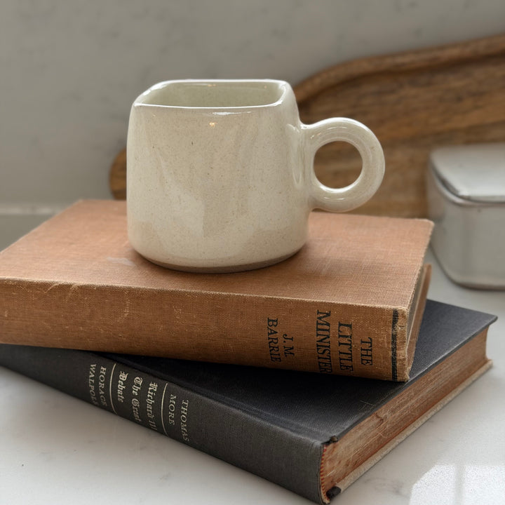 Kaapi Cup In Milk White