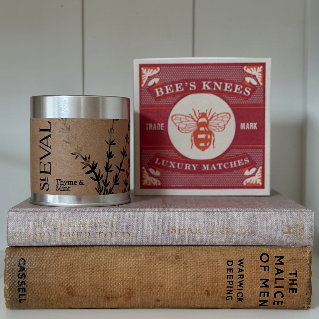 Archivist Gallery - Bee&