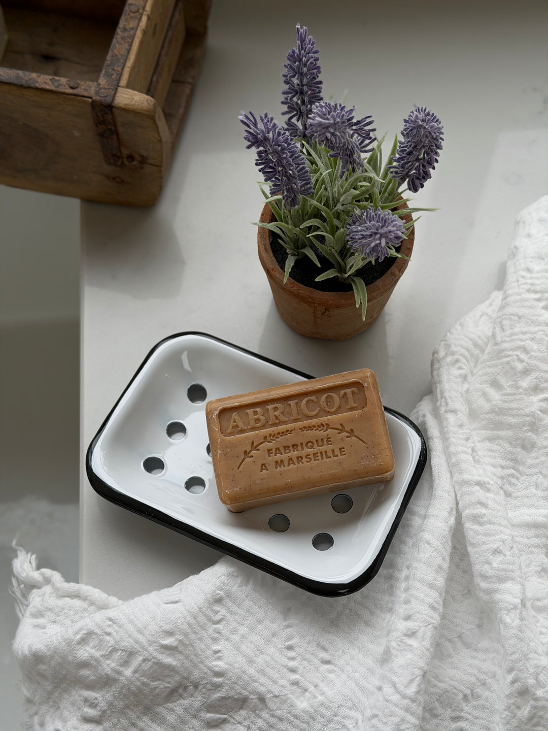 Savon de Marseille - Hand &amp; Body Soap - Apricot