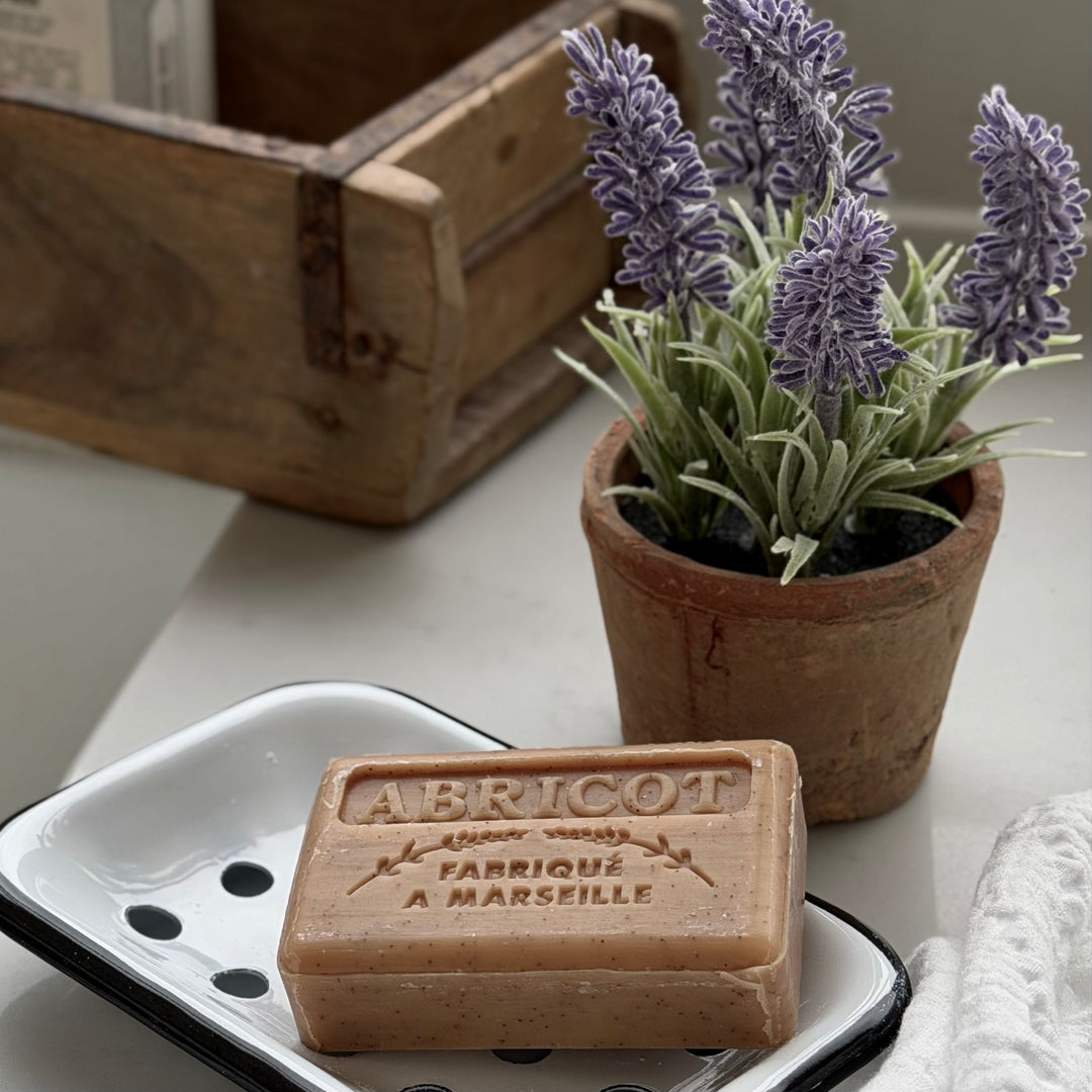Savon de Marseille - Hand &amp; Body Soap - Apricot