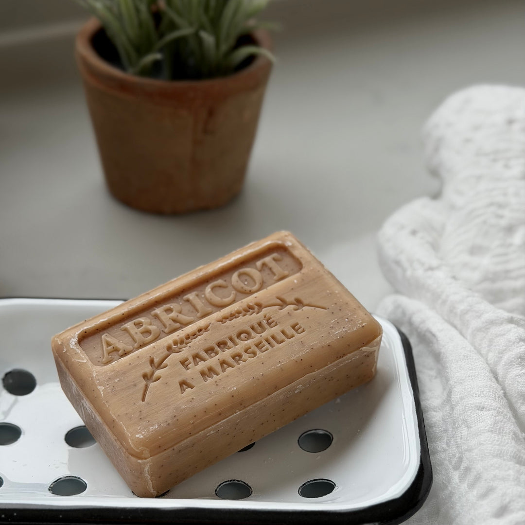 Savon de Marseille - Hand &amp; Body Soap - Apricot