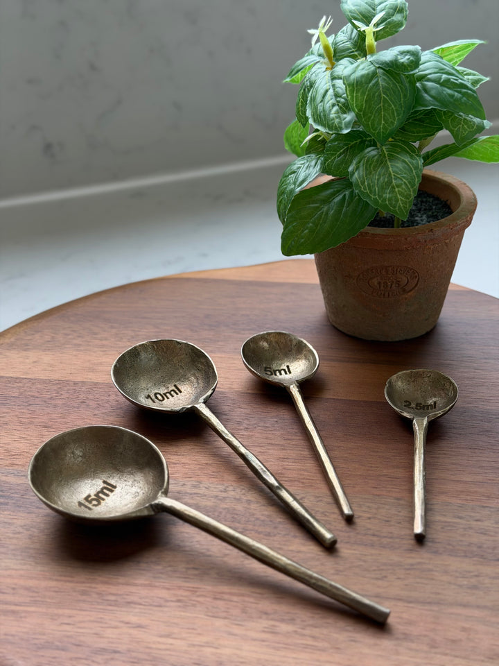 Antique Style Brass Measuring Spoons - Set of 4
