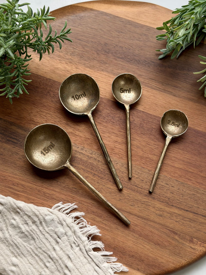 Antique Style Brass Measuring Spoons - Set of 4