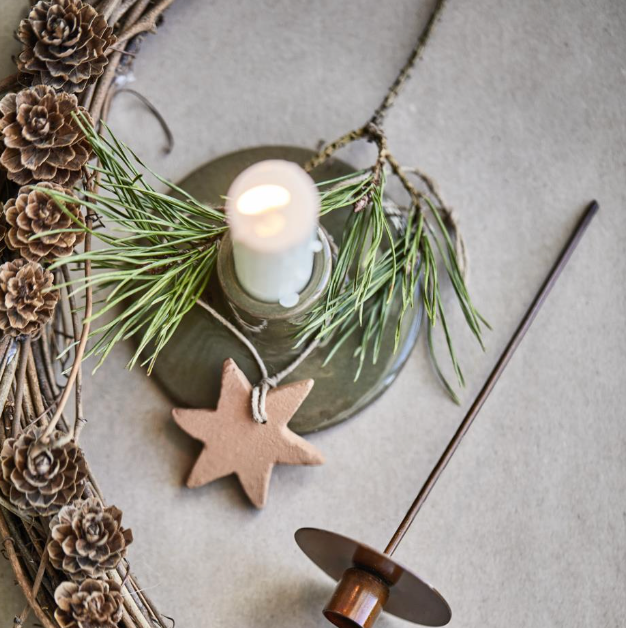 Natural Wreath With Larch Cones