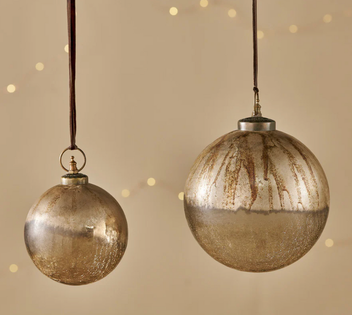 Nkuku - Konara Giant Bauble - Gold Crackle (20cm)