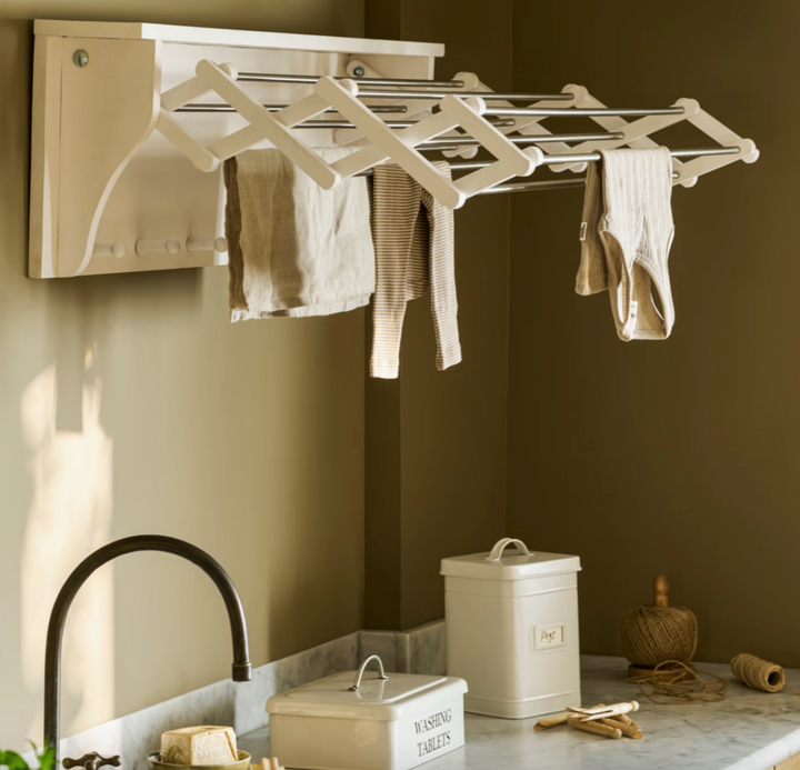 Extending Clothes Dryer & Shelf - Lily White