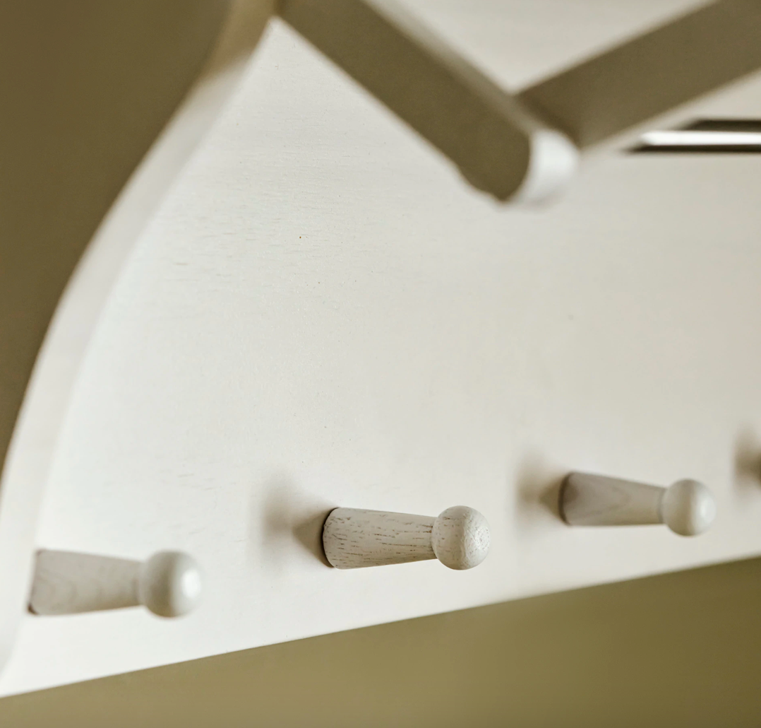 Extending Clothes Dryer & Shelf - Lily White