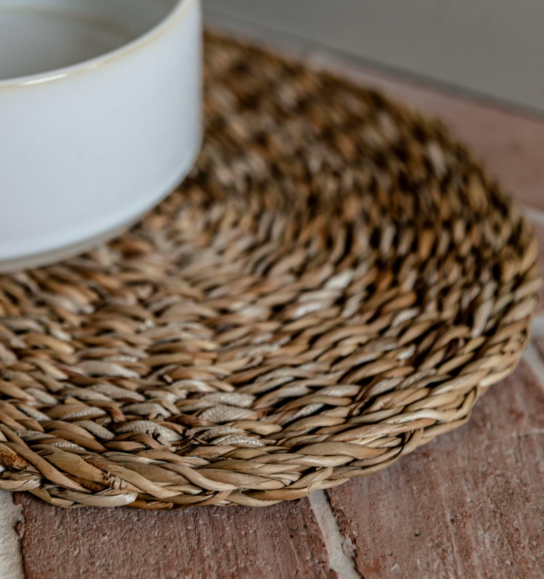 Seagrass Pet Bowl Mat - Natural