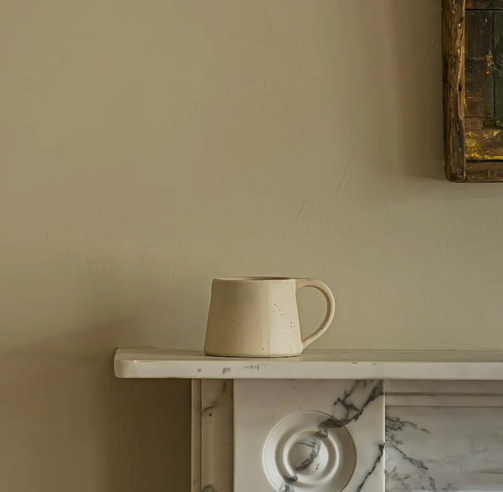 The Flint Tapered Mug - Weathered Oat