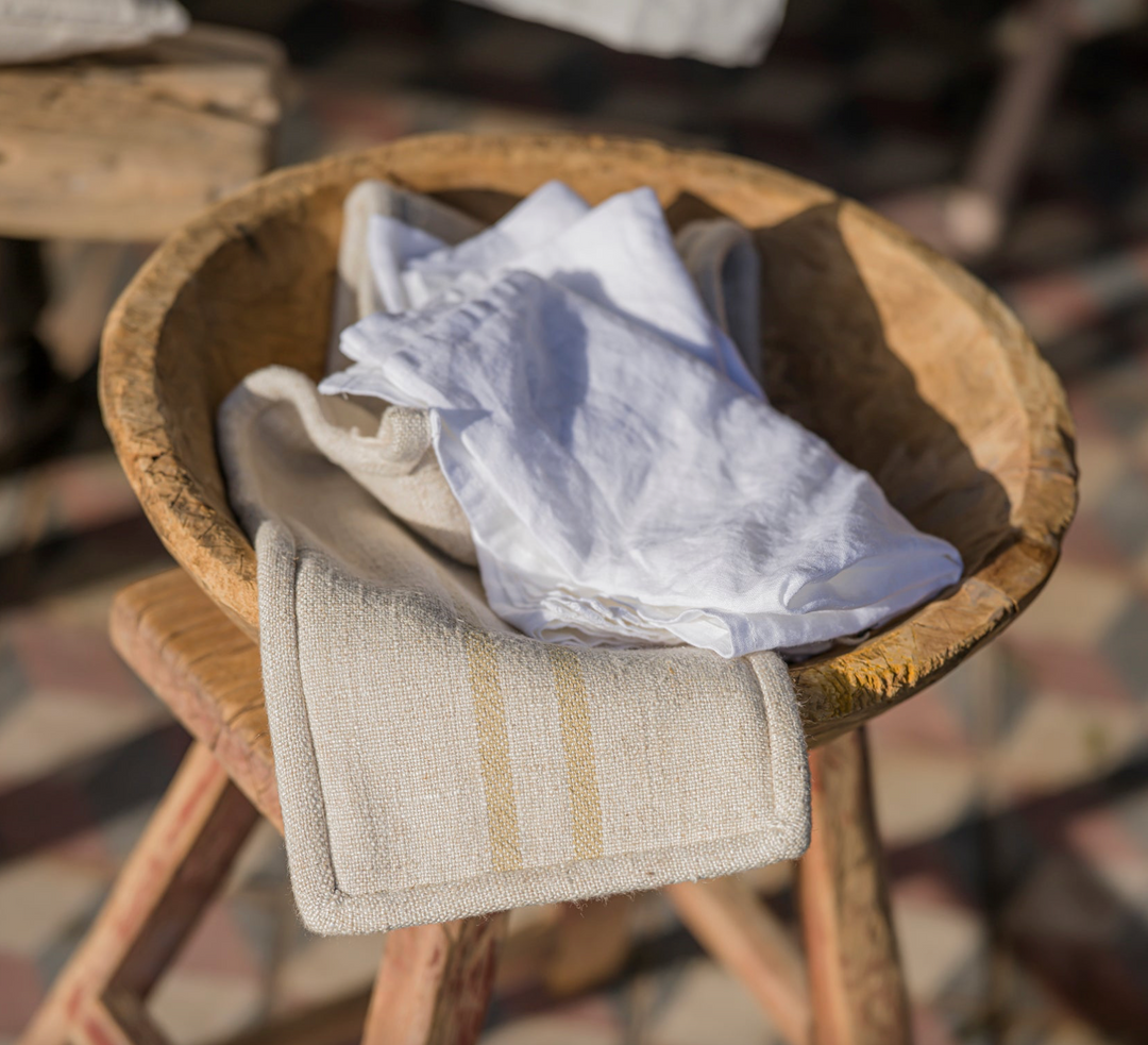 The Timeless Linen Oven Glove - Antique Cream